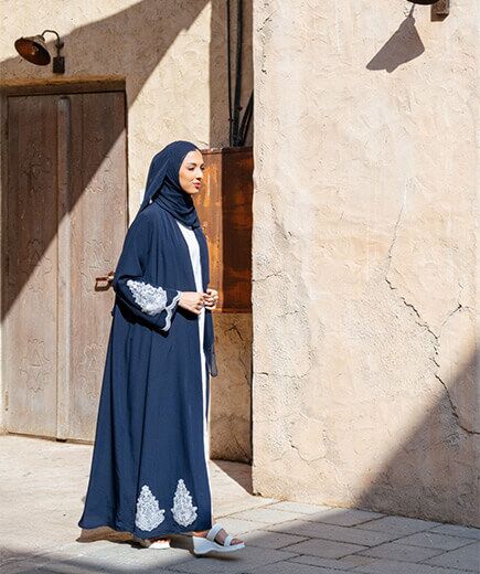 Stylish Abaya in Dubai | Simple Abaya Designs For Women